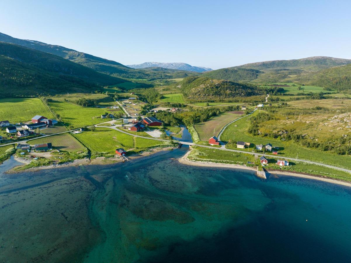 Storjord Farmstay Ranchhouse Kvaloya Ngoại thất bức ảnh